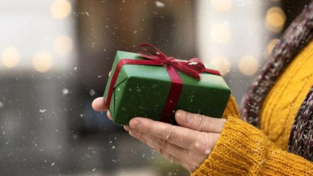 Πληρωμές e-ΕΦΚΑ και ΔΥΠΑ πριν τα Χριστούγεννα – Πάνω από 1,7 εκατ. πολίτες θα δουν χρήματα στους λογαριασμούς τους