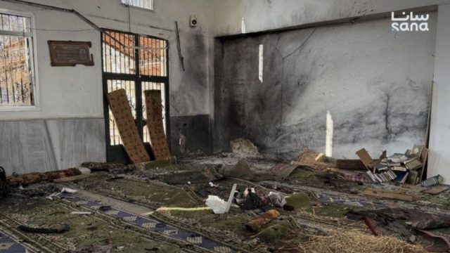 Συρία: Στους 8 οι νεκροί από την έκρηξη σε τζαμί στην πόλη Χομς