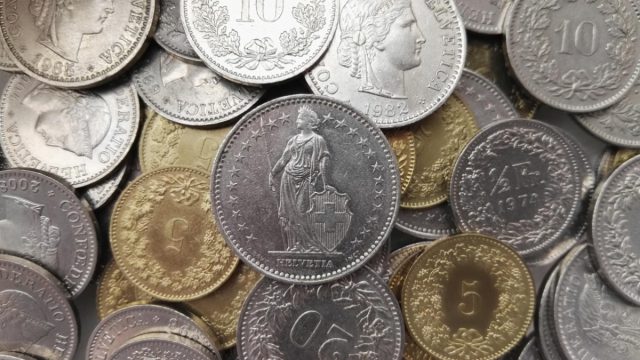 Στη Βουλή η ρύθμιση για τα δάνεια σε ελβετικό φράγκο: Οι τρεις κατηγορίες, πώς θα γίνεται το «κούρεμα»