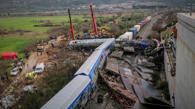 Τέμπη: Έφοδος του ΣΔΟΕ στα γραφεία του Συλλόγου Συγγενών Θυμάτων – Τι έχει μπει στο «κάδρο»