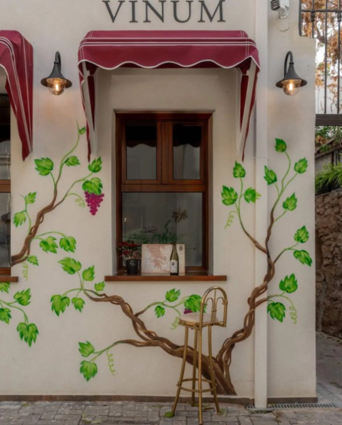 Στο Fteri Vinum Vinoteca θα ζήσεις μια ολοκληρωμένη εμπειρία γευσιγνωσίας
