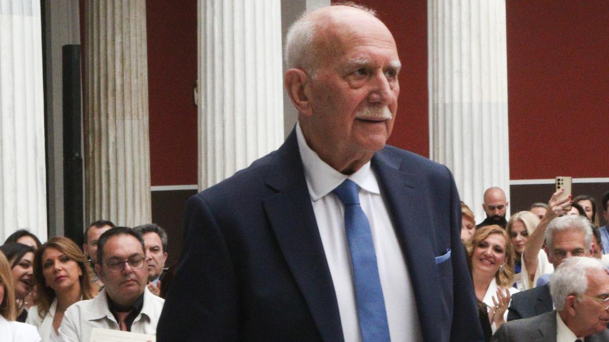 Πέθανε ο Γιώργος Παπαδάκης μετά από βαρύ έμφραγμα