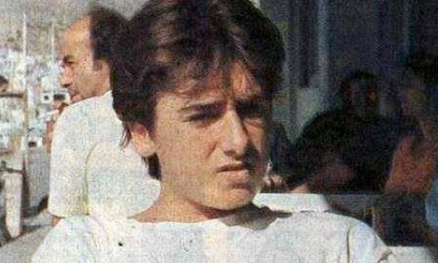 Σαν σήμερα, 13 Ιανουαρίου 1991: Η δολοφονία του 17χρονου οπαδού του Ολυμπιακού από φωτοβολίδα – Την έριξε 12χρονος που σημάδευε τα ΜΑΤ