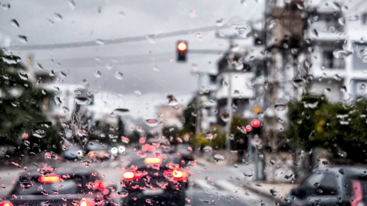 Γιάννης Καλλιάνος: Συναγερμός για το νέο κύμα κακοκαιρίας – Ποιες 9 περιοχές θα «πνιγούν» την Κυριακή