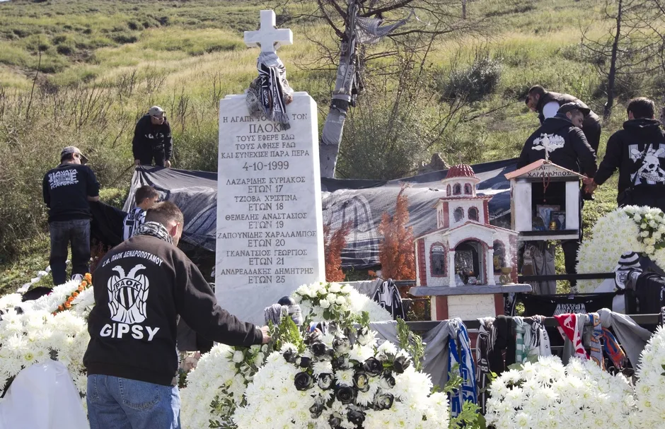 Τροχαίο με οπαδούς του ΠΑΟΚ στα Τέμπη 1999
