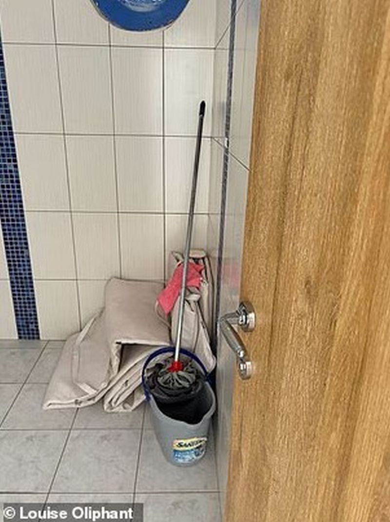 Στη φωτογραφία φαίνεται η αίθουσα σπα που βρήκε η Λουίζ στο ξενοδοχείο. 
