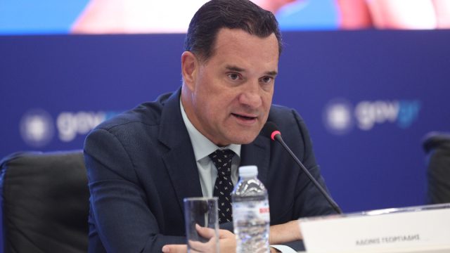 Έκκληση Γεωργιάδη: Εμβολιαστείτε, έρχεται και δεύτερο κύμα γρίπης