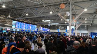 FIR Αθηνών: Ποιοι είναι οι 5 «specialists» που αναλαμβάνουν το θρίλερ με το μπλακ άουτ