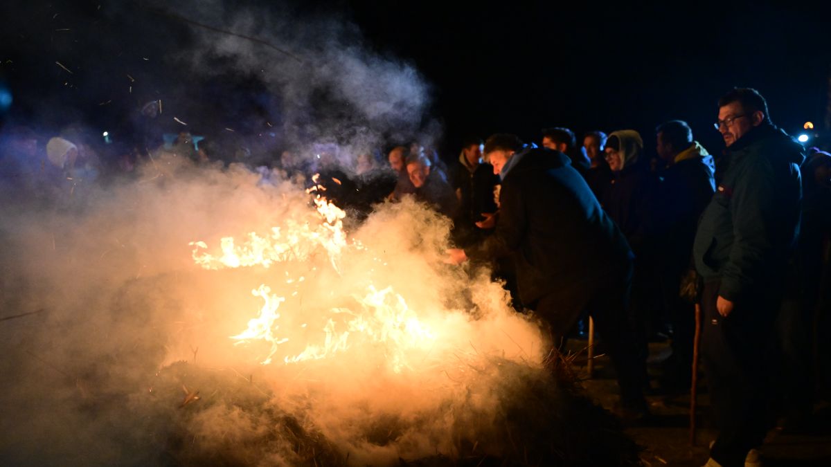 Αγρότες και κυβέρνηση σε τεντωμένο σχοινί: Διάλογος με προοπτική, ένταση στους δρόμους
