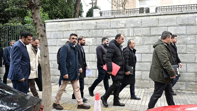 Στο Μαξίμου οι «σκληροί» αγρότες για τη συνάντηση με τον Μητσοτάκη – Παρών ο Ανεστίδης