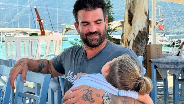 Δημήτρης Αλεξάνδρου: Χαμός για τον μικρό Πάρη – Το σχόλιο που προκάλεσε αντιδράσεις