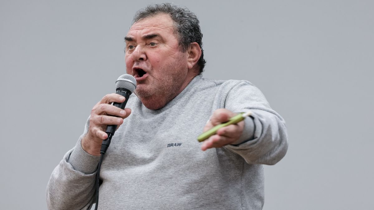Το Μαξίμου «έριξε πόρτα» στον Ανεστίδη – Αλλαγή εκπροσώπησης στο μπλόκο των Μαλγάρων