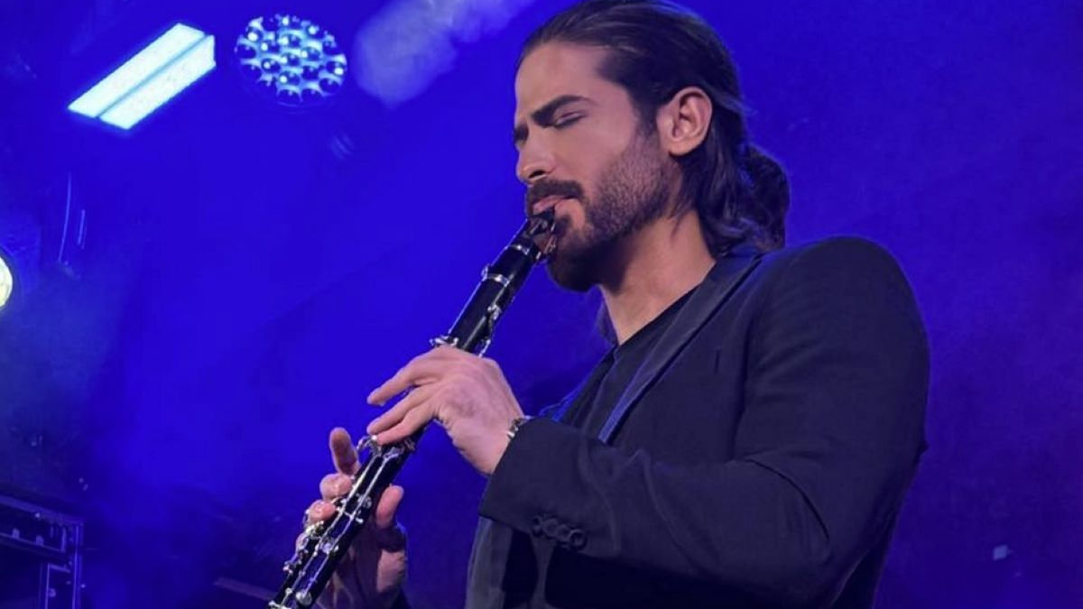 Πράξη ανθρωπιάς από τον Άρη Μουγκοπέτρο: Δώρισε τα μαλλιά του σε καρκινοπαθείς