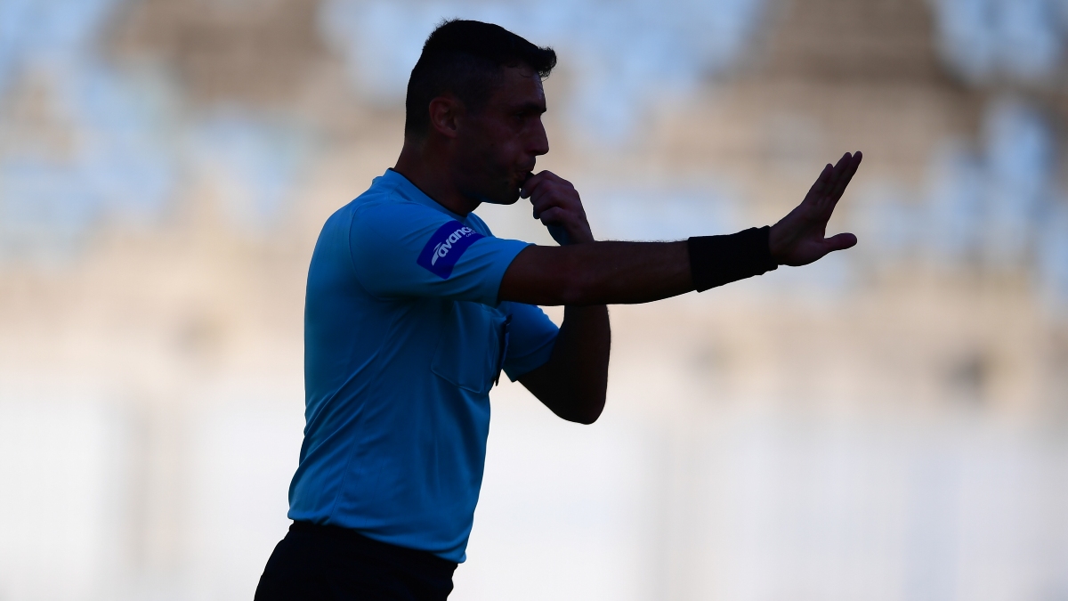 Η έκπληξη της χρονιάς: Διαιτητής της Super League στο Survivor!