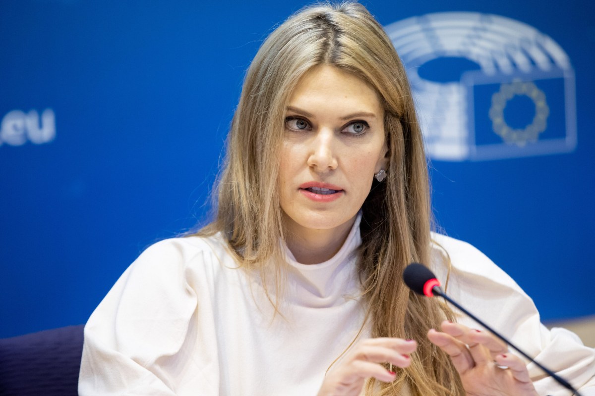 Η Εύα Καϊλή είχε αρνηθεί να παραδώσει την έδρα της