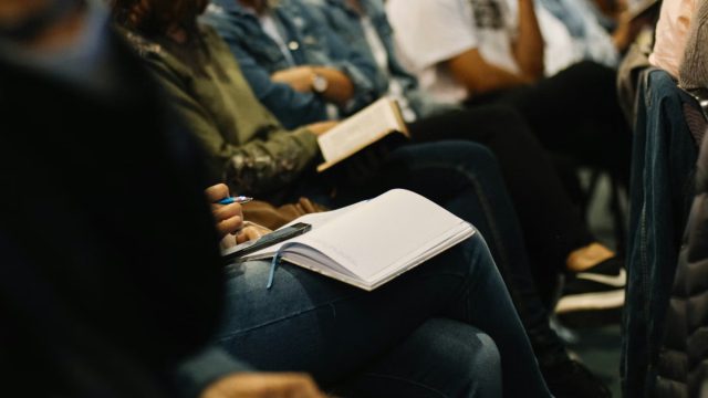 Μαζική εκκαθάριση στα πανεπιστήμια: Διαγράφηκαν 308.605 «αιώνιοι φοιτητές»