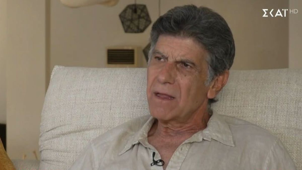 Ο Γιάννης Μπέζος σε συνέντευξη