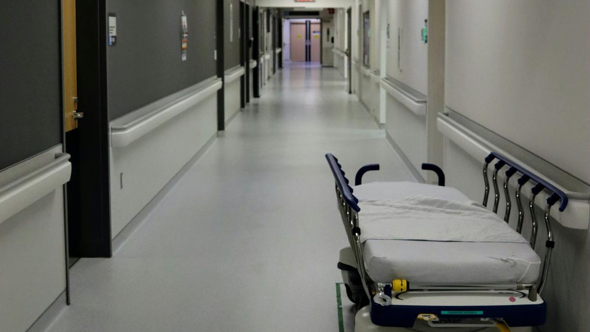 Αγωνία για την 6χρονη στη ΜΕΘ: «Έχει επηρεαστεί το νευρικό της σύστημα» – Ξεσπά η γιαγιά της