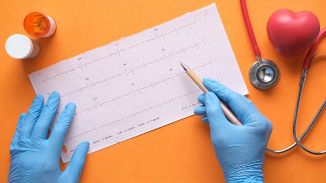 Έμφραγμα: Οι 5 χρυσοί κανόνες για να θωρακίσετε την καρδιά σας