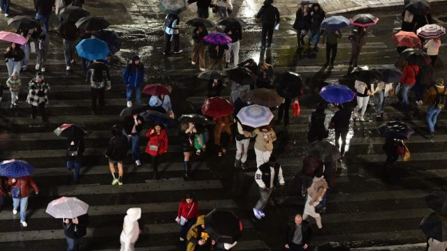 Καιρός σήμερα 26/1: Σε τροχιά κακοκαιρίας η χώρα – Πότε αναμένεται βελτίωση του σκηνικού σύμφωνα με Αρνιακό και Ρήγου
