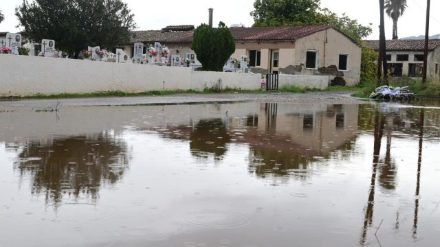 Σε κλοιό «Red Code» η χώρα: Πλημμύρες και χαλάζι σε Ιόνιο και Δυτική Ελλάδα