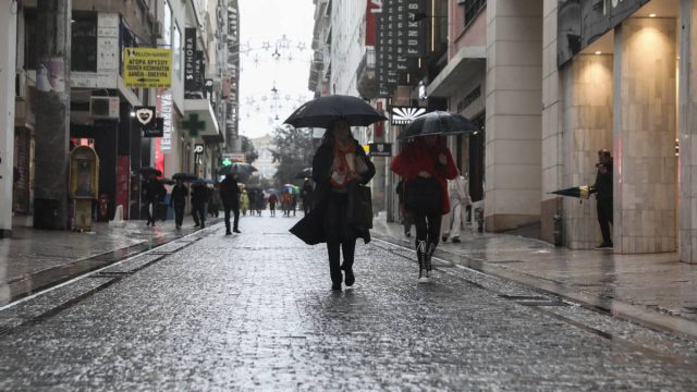 Νέο έκτακτο δελτίο επιδείνωσης καιρού: Πορτοκαλί συναγερμός – Ποιες περιοχές «πνίγονται» τις επόμενες ώρες