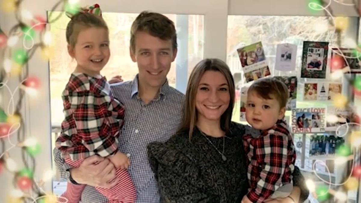 Φρίκη στη Μασαχουσέτη: Έστειλε τον άνδρα της για φαγητό και έπνιξε τα 3 παιδιά τους – Η αγωγή που ανατρέπει τα πάντα