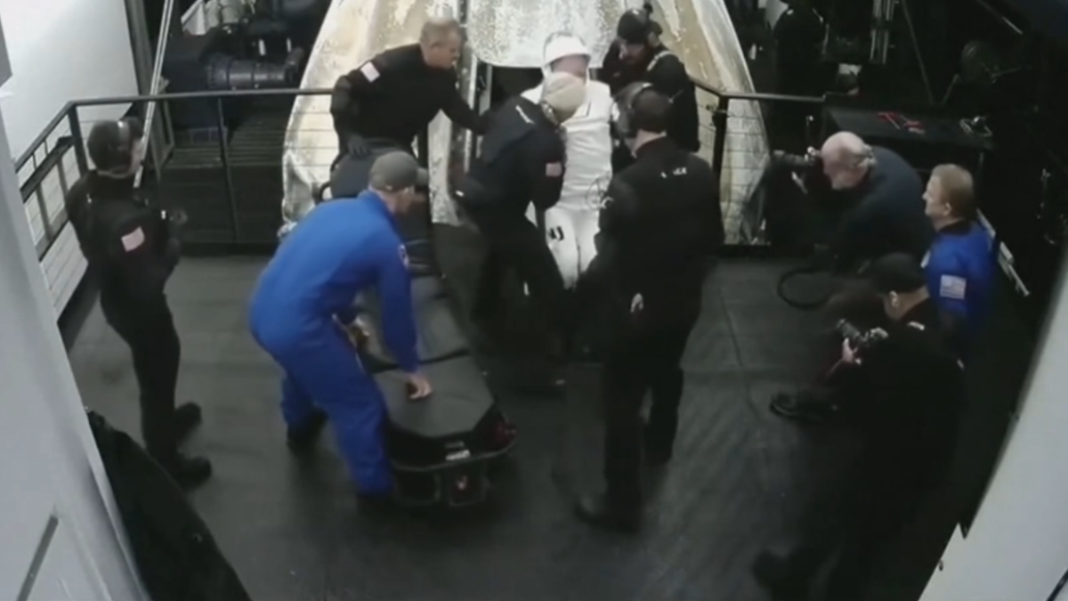 Πρωτοφανής εκκένωση από τον ISS λόγω προβλήματος υγείας: Η NASA γύρισε στη Γη τέσσερις αστροναύτες