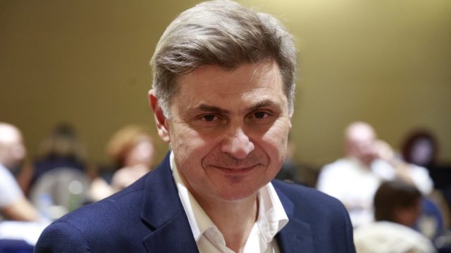 ΣΥΡΙΖΑ: Διεγράφη ο Νικόλας Φαραντούρης μετά τις δηλώσεις για το κόμμα Καρυστιανού