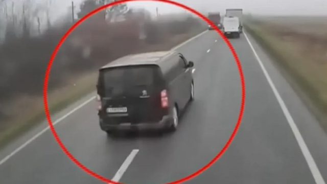 Το απαράδεκτο λάθος σε εκπομπή για το δυστύχημα των οπαδών του ΠΑΟΚ! (ΒΙΝΤΕΟ)