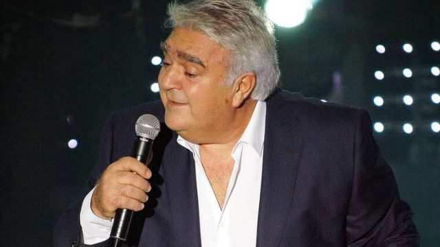 Πασχάλης Τερζής: Επιστρέφει στη μουσική – Πώς είναι σήμερα ο σπουδαίος τραγουδιστής