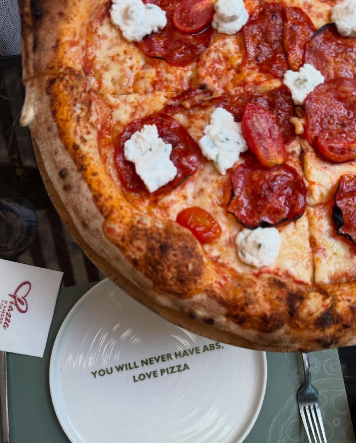Piazza d’amore: Πώς ένα ιταλικό εστιατόριο χτίζει ταυτότητα μέσα από τη γεύση (piazza_di_amore)