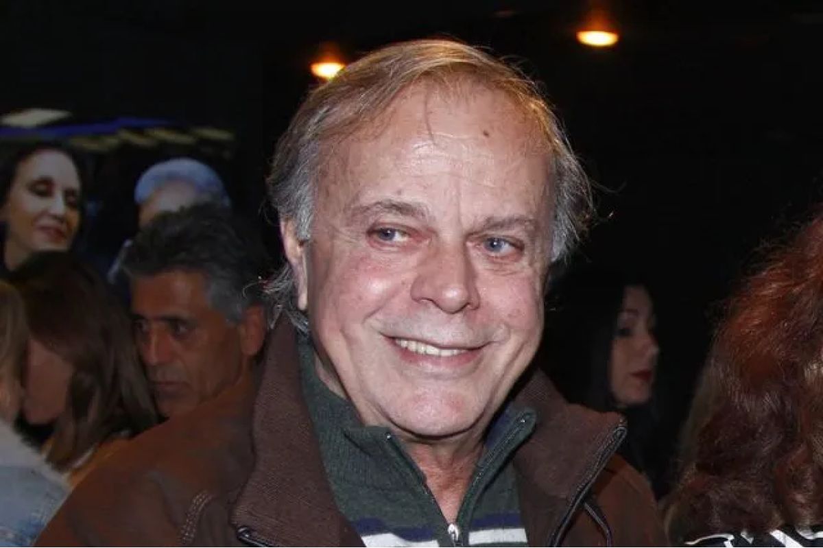 Πέθανε ο Χρήστος Πολίτης