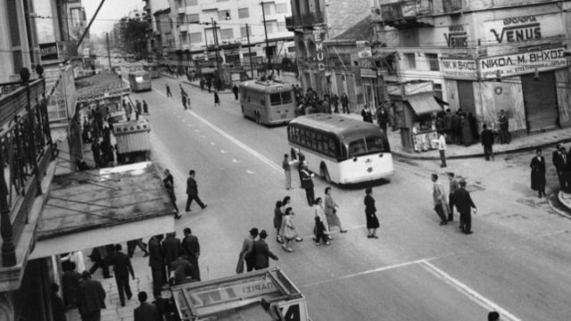 Κουίζ για την παλιά Αθήνα: Αναγνωρίζετε τον δρόμο που έχετε περπατήσει χιλιάδες φορές;
