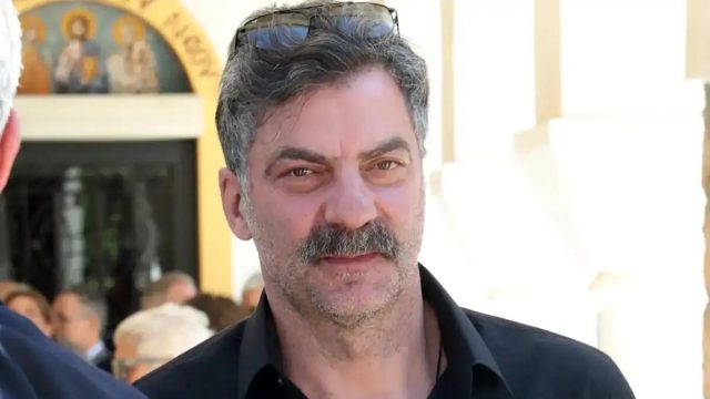 Στάθης Μαντζώρος: Παραμένει σε καταστολή μετά το βαρύ εγκεφαλικό – «Η γυναίκα του δεν έχει φύγει δίπλα του ούτε λεπτό»