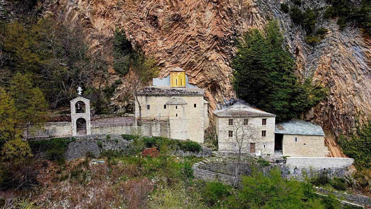 Ταξίδι τα μαγευτικά Άγραφα