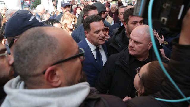 «Κινδύνευσε η ζωή μου, έπρεπε να τους έχω απολύσει όλους με βάση το δίκαιο των δημοσίων υπαλλήλων» – Νέο ξέσπασμα Γεωργιάδη για τα χθεσινά επεισόδια