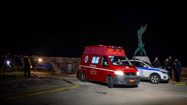 15 νεκροί 24 τραυματίες από ναυάγιο μεταναστών ανοιχτά της Χίου
