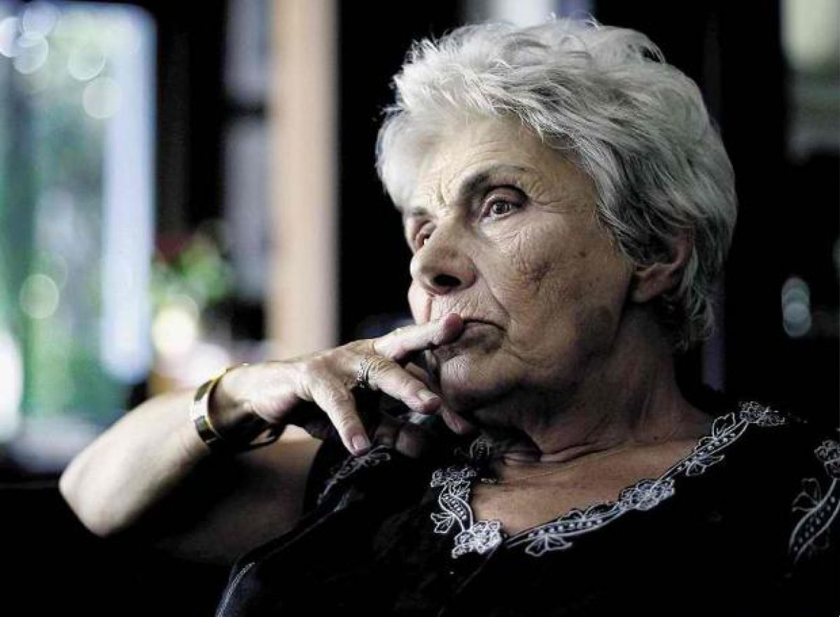 Η γυναίκα που μίλησε για τη ζωή μέσα από τη σιωπή των λέξεων