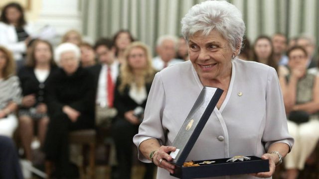 Σαν σήμερα, 22 Φεβρουαρίου 2020: Πέθανε η Κική Δημουλά – Η ποιήτρια που έκανε την καθημερινότητα φιλοσοφία