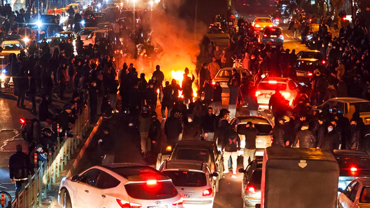 Η μεθοδολογία του θανάτου: Έτσι εκτελούσαν τραυματίες στα νοσοκομεία του Ιράν – «Τελειώστε τους»