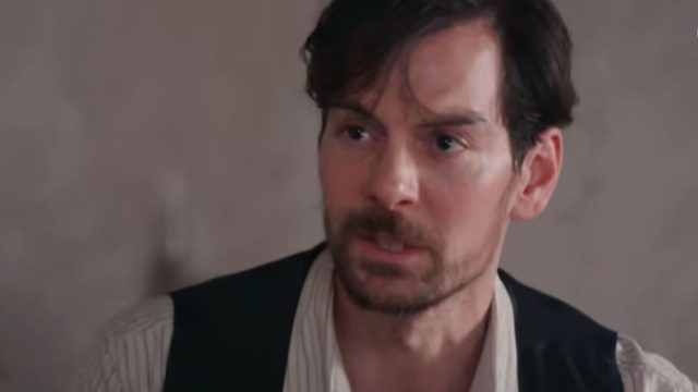 Grand Hotel (10/2): Ο Πέτρος νιώθει προδομένος – Η Αλίκη προσπαθεί να σώσει τις σχέσεις