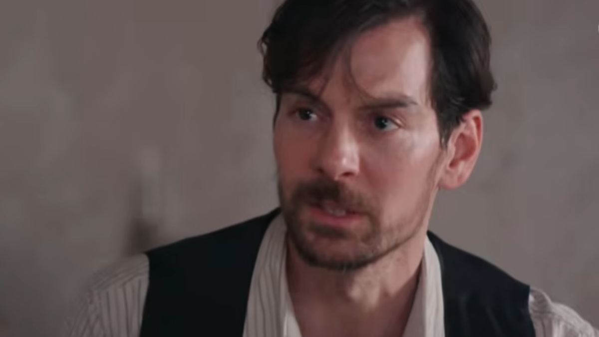 Grand Hotel (10/2): Ο Πέτρος νιώθει προδομένος – Η Αλίκη προσπαθεί να σώσει τις σχέσεις