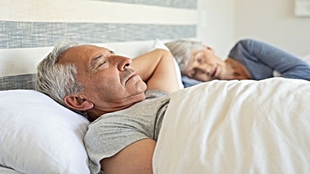 Υγεία: « Υποφέρω 20 χρόνια από αιμορροΐδες και καταστρέφουν τη ζωή μου» – Αυτή είναι η συμβουλή γιατρού για να τις νικήσετε οριστικά