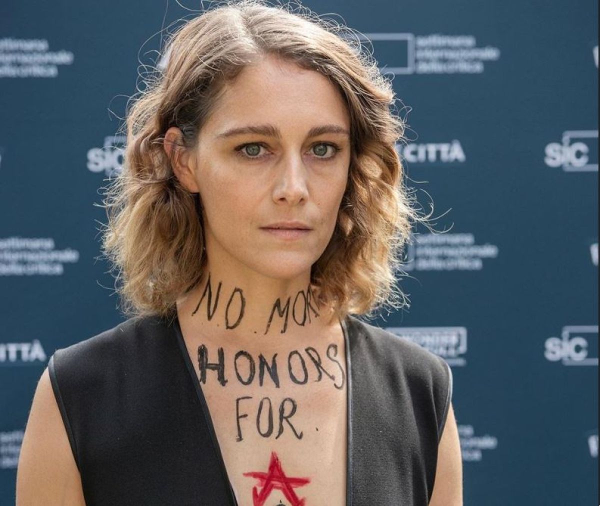 Ποια είναι η Αριάν Λαμπέντ