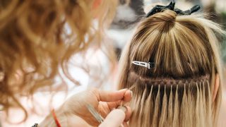 Προσοχή στα hair extensions: Ανησυχία στις γυναίκες με τα ευρήματα μελέτης από επιστήμονες