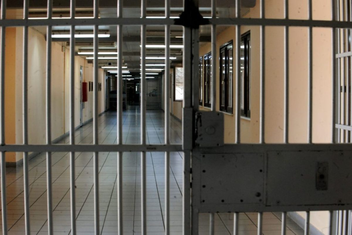 Τα κενά στις κάμερες και τα σενάρια των ερευνητών