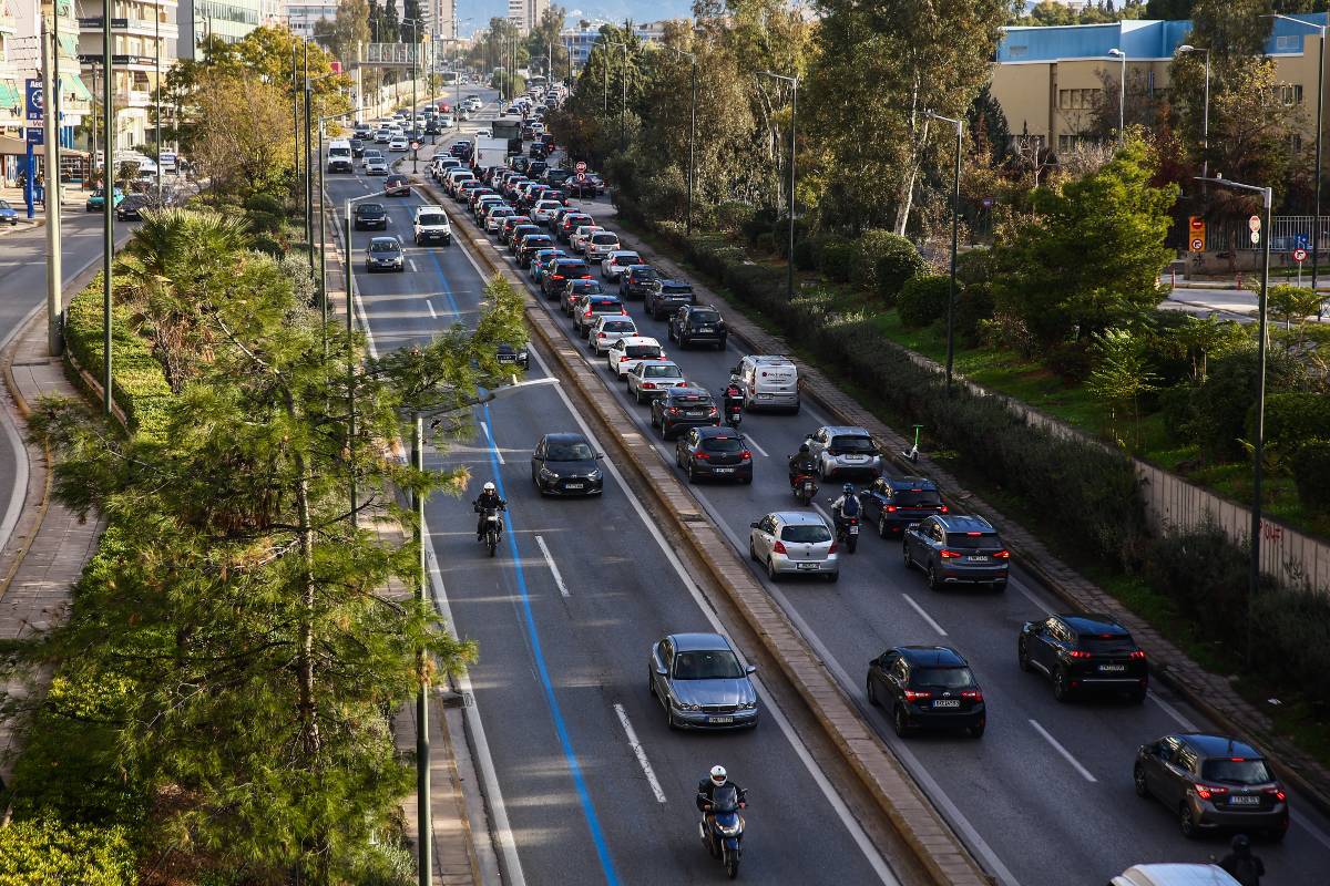 Μεγάλα μποτιλιαρίσματα από το πρωί
