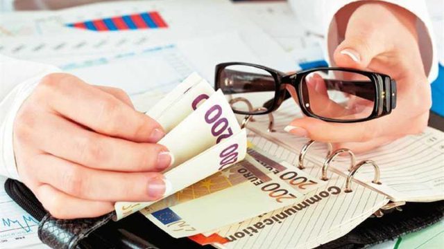 Το τέλος της ανταποδοτικότητας: Πώς το «ψαλίδι» Κατρούγκαλου κουτσούρεψε το εφάπαξ για πάντα