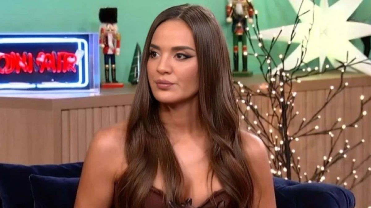 Η Ρία Ελληνίδου βάζει τέλος στην παρεξήγηση – «Με ακούμπησε στη σκηνή και…»